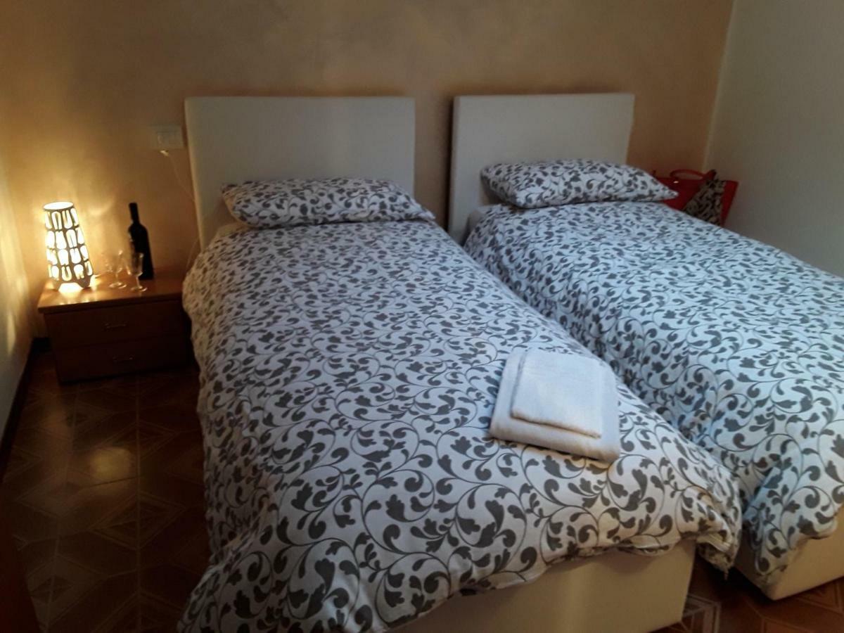 Camere Porto Vecchio Con Parcheggio A Pochi Passi Dal Castello Μαλτσεζίνε Εξωτερικό φωτογραφία